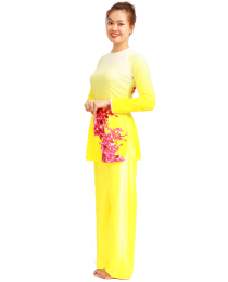Bà ba vàng, hoa đào nữ, quần phi