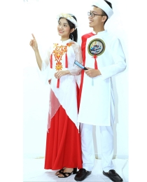 Áo dài trắng đỏ tua
