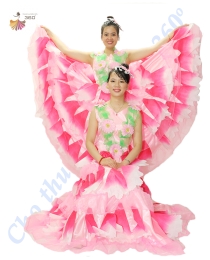 Đầm liền hoa xòe tầng hồng