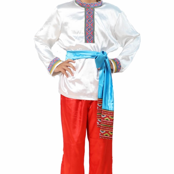 Truyền thống Nga nam, áo trắng quần đỏ