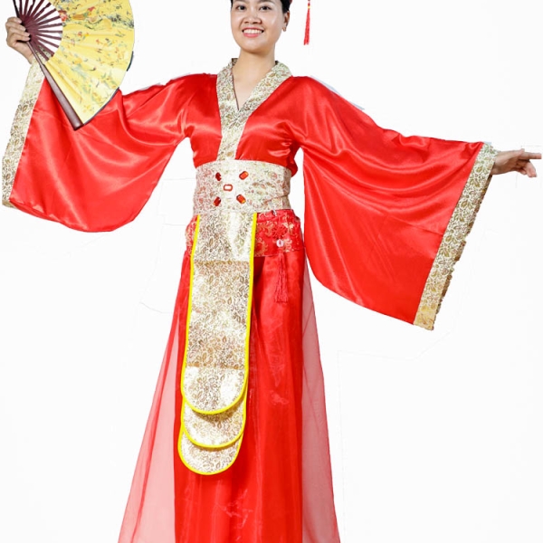 Cổ trang Trung Quốc nữ đỏ, đai vàng bản bự