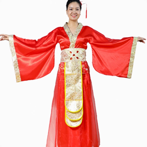 Cổ trang Trung Quốc nữ đỏ, đai vàng bản bự