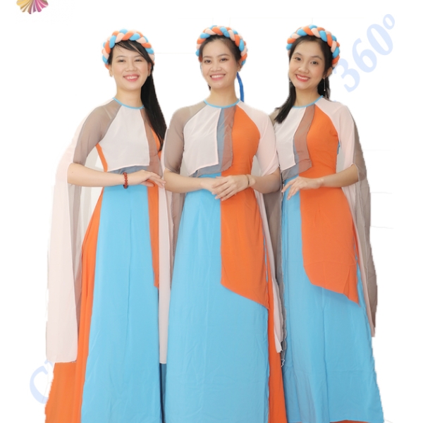 Tứ thân xẻ tay